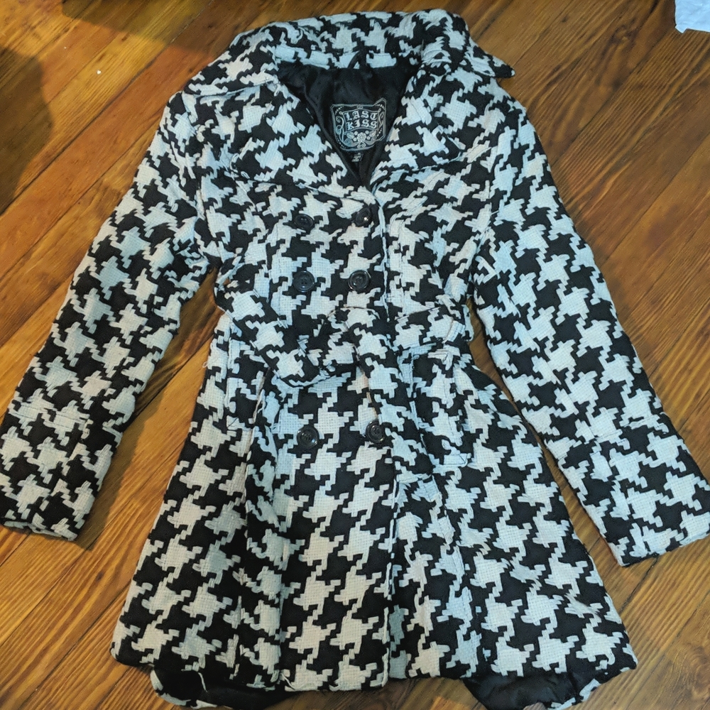 Last Kiss - Houndstooth Coat (XL)